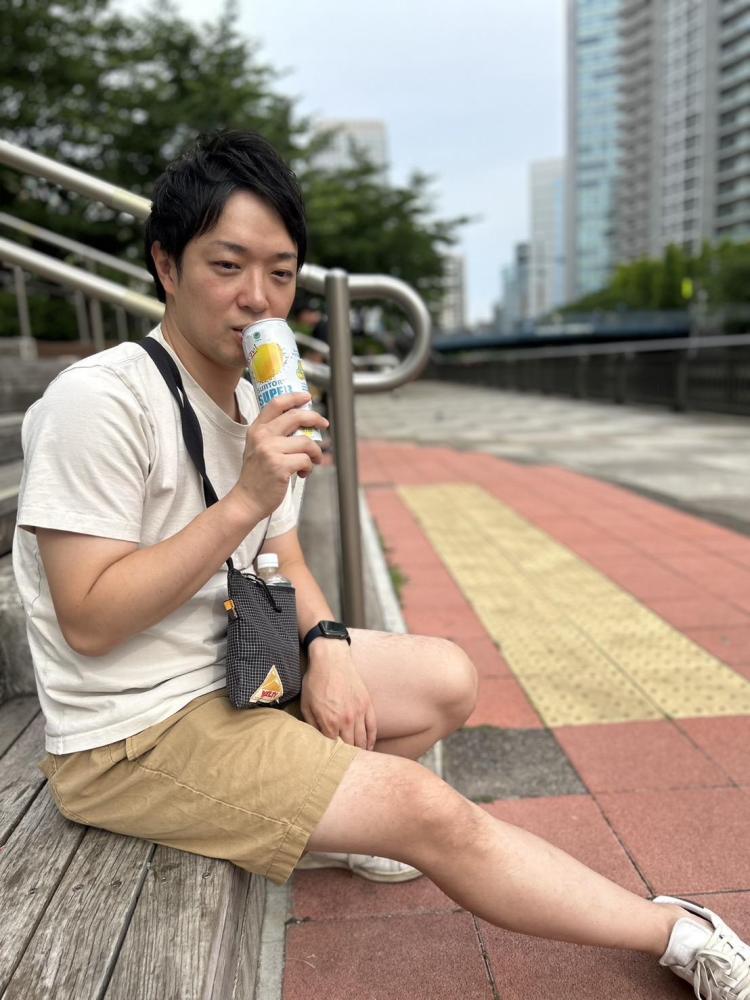 てし